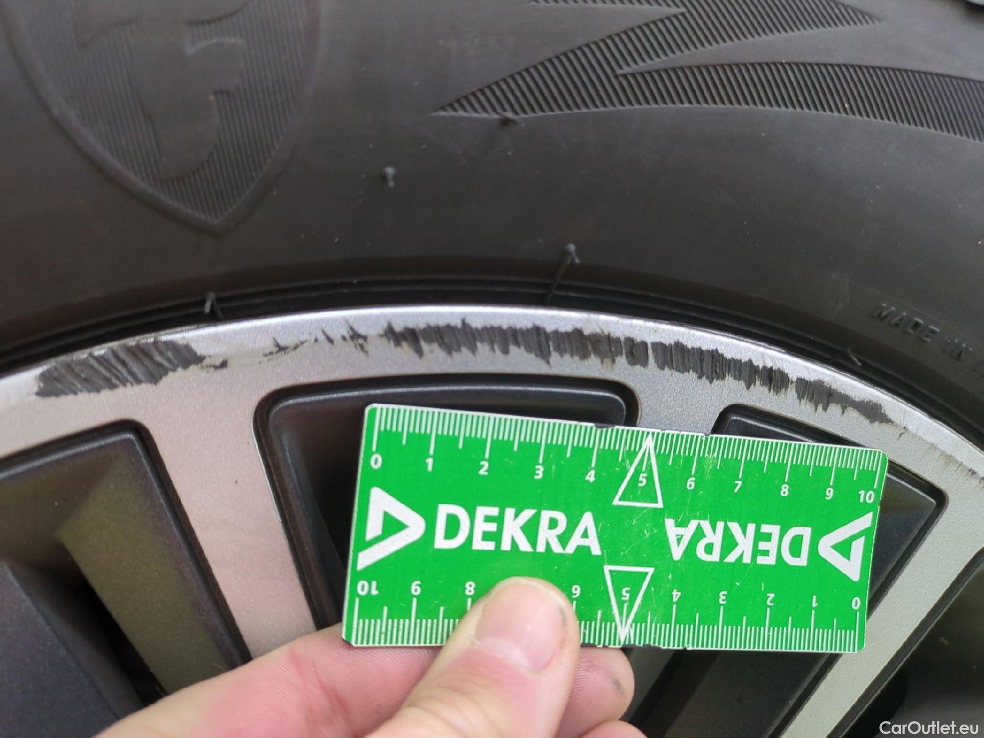  Peugeot  2008  Active Business 1.5 HDi 100CV BVM5 E6dT #34