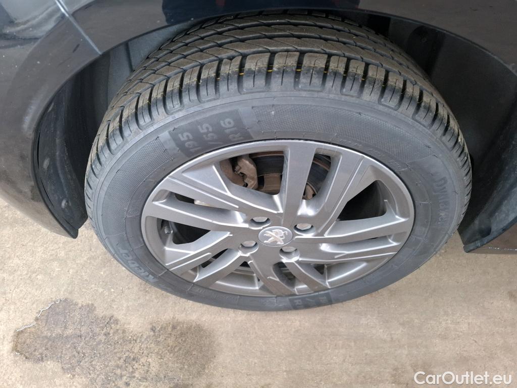  Peugeot  208  Active Pack 1.5 HDi 100CV BVM6 E6d #34