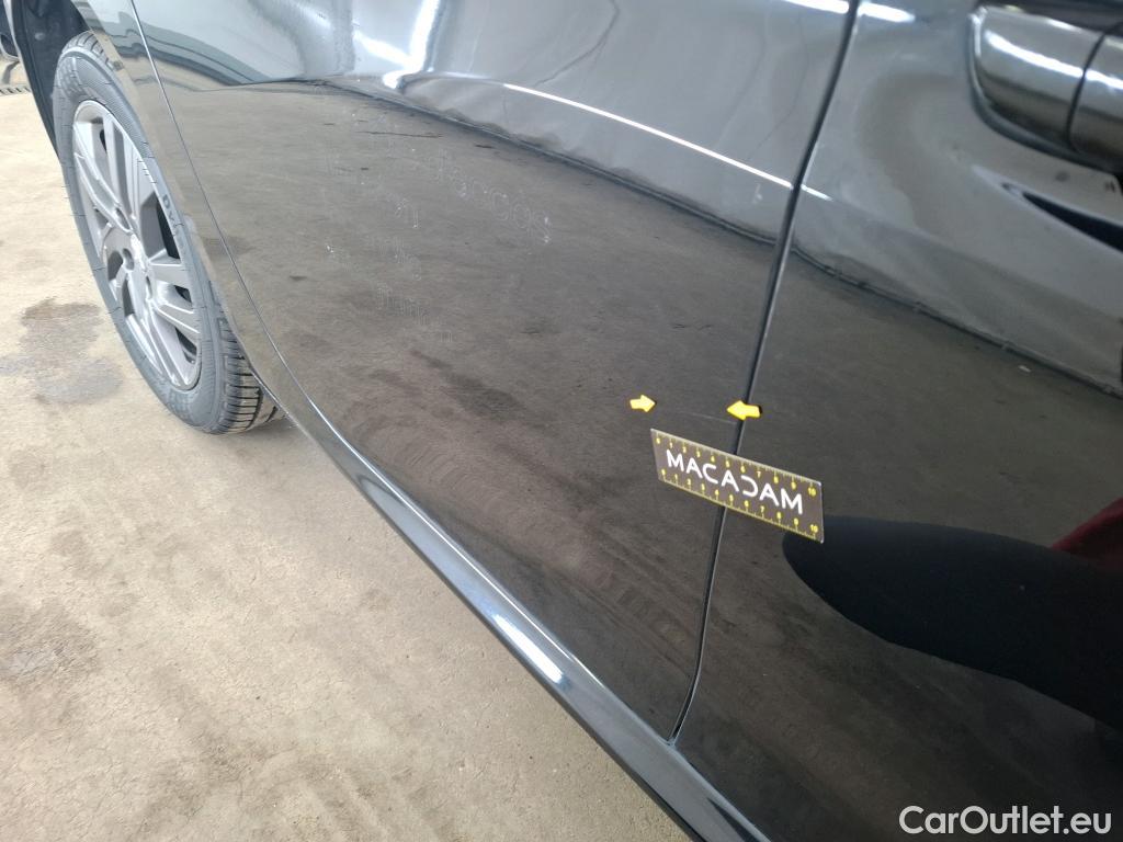  Peugeot  208  Active Pack 1.5 HDi 100CV BVM6 E6d #39