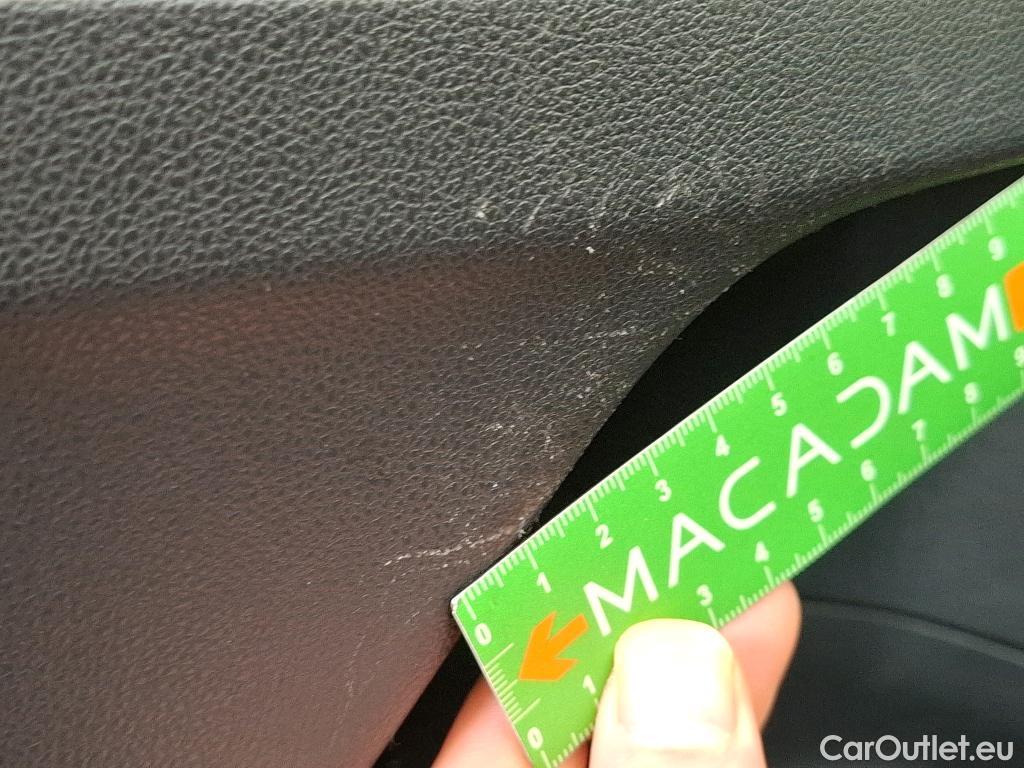  Renault  Clio  IV Business 1.5 dCi 90CV BVM5 E6 #10