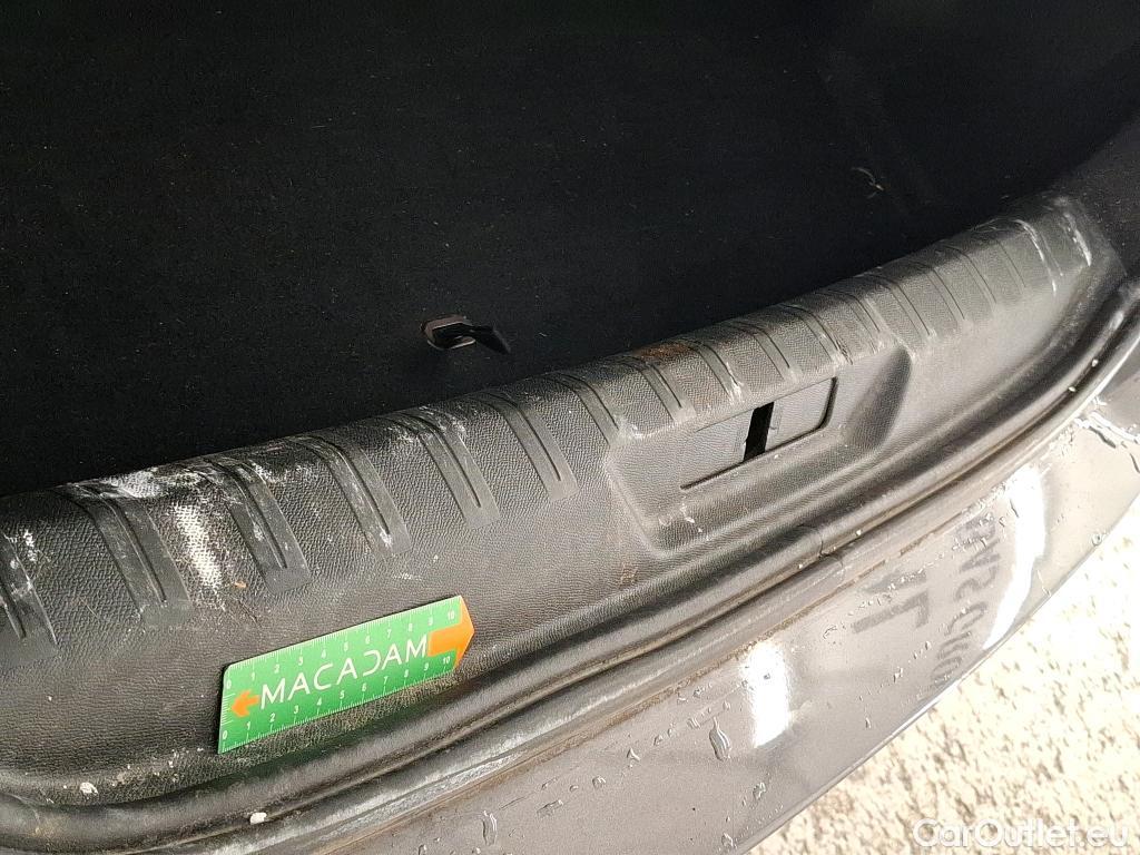  Peugeot  308  Active Business 1.5 HDI 100CV BVM6 E6dT #62