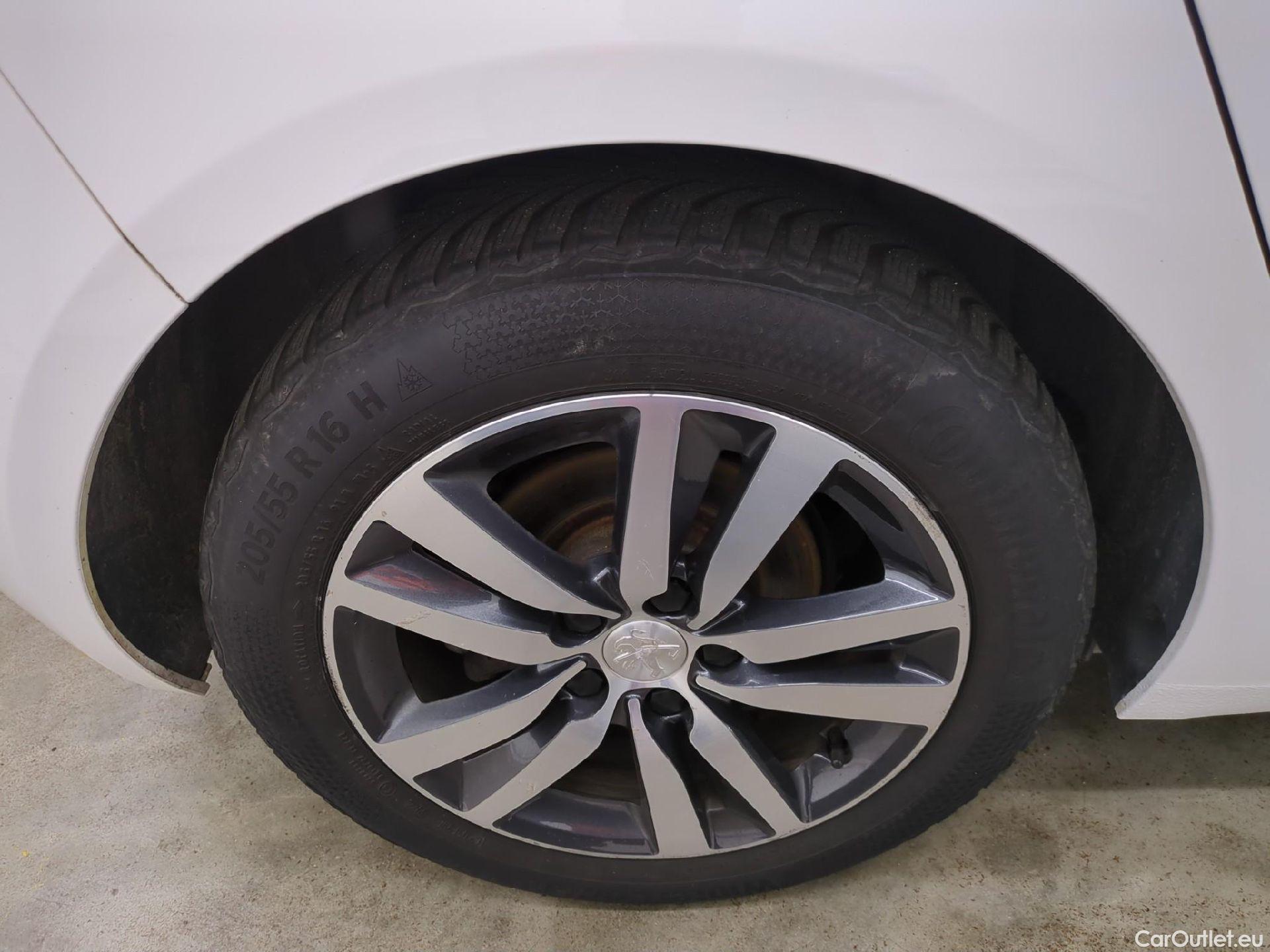  Peugeot  308  Allure 1.5 HDi 130CV BVM6 E6d #7