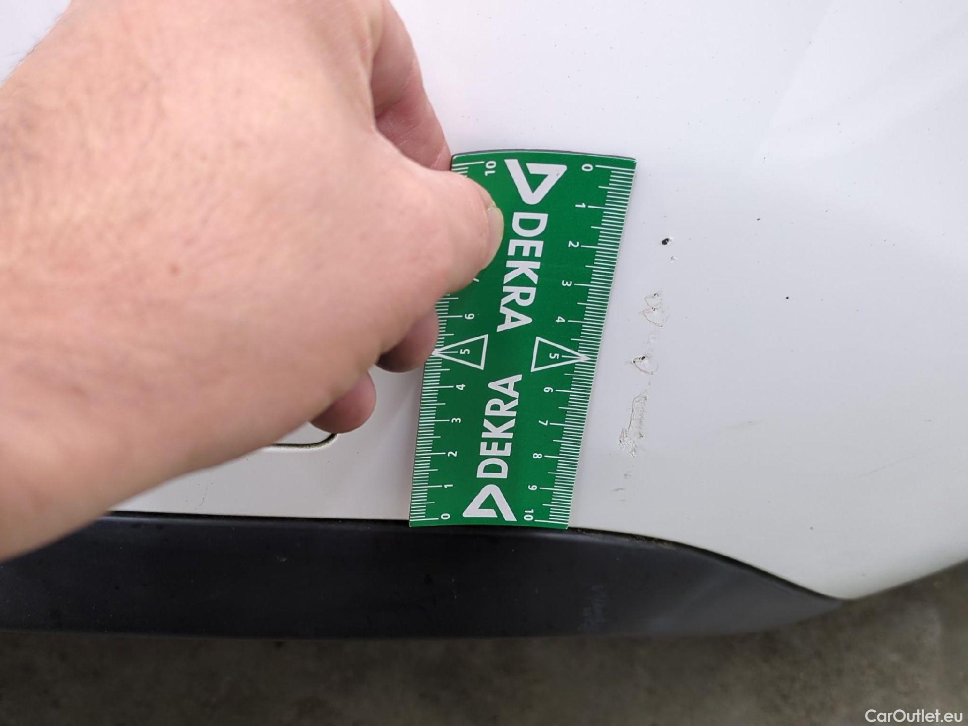  Peugeot  308  Allure 1.5 HDi 130CV BVM6 E6d #24