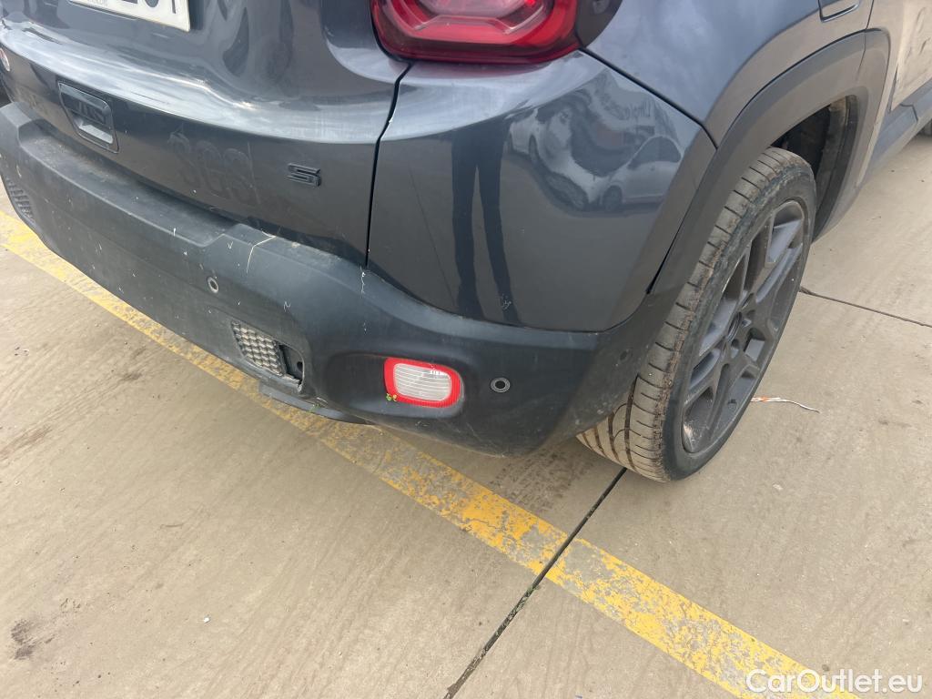  Jeep  Patriot JEEP Renegade / 2014 / 5P / todoterreno S 1.3 PHEV 177kW (240CV) AT AWD #48