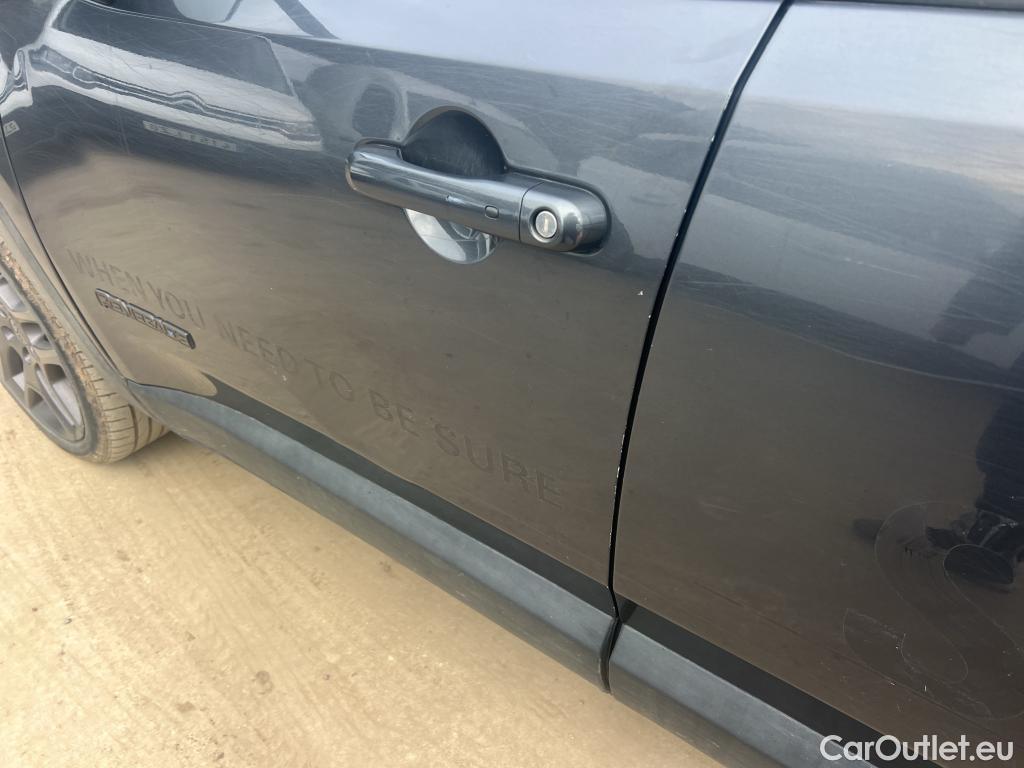  Jeep  Patriot JEEP Renegade / 2014 / 5P / todoterreno S 1.3 PHEV 177kW (240CV) AT AWD #23