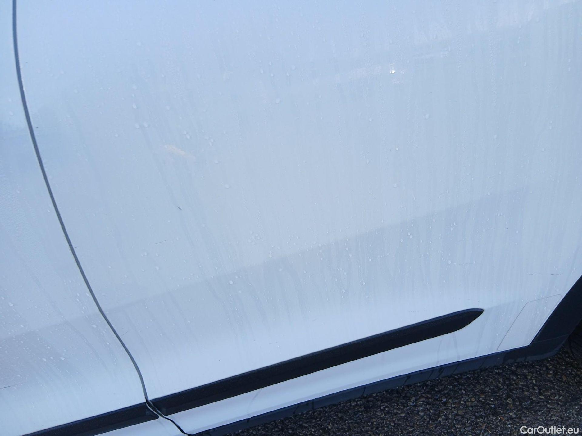  KIA  Niro KIA  / 2019 / 5P / crossover 1.6 GDi HEV 104kW (141CV) Drive #12