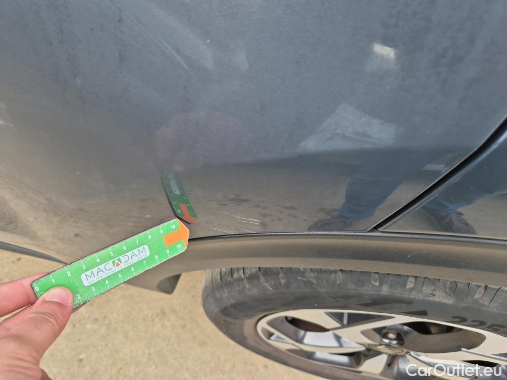  KIA  Sportage KIA  / 2018 / 5P / todoterreno 1.6 MHEV Business 100kW (136CV) 4x2 #18