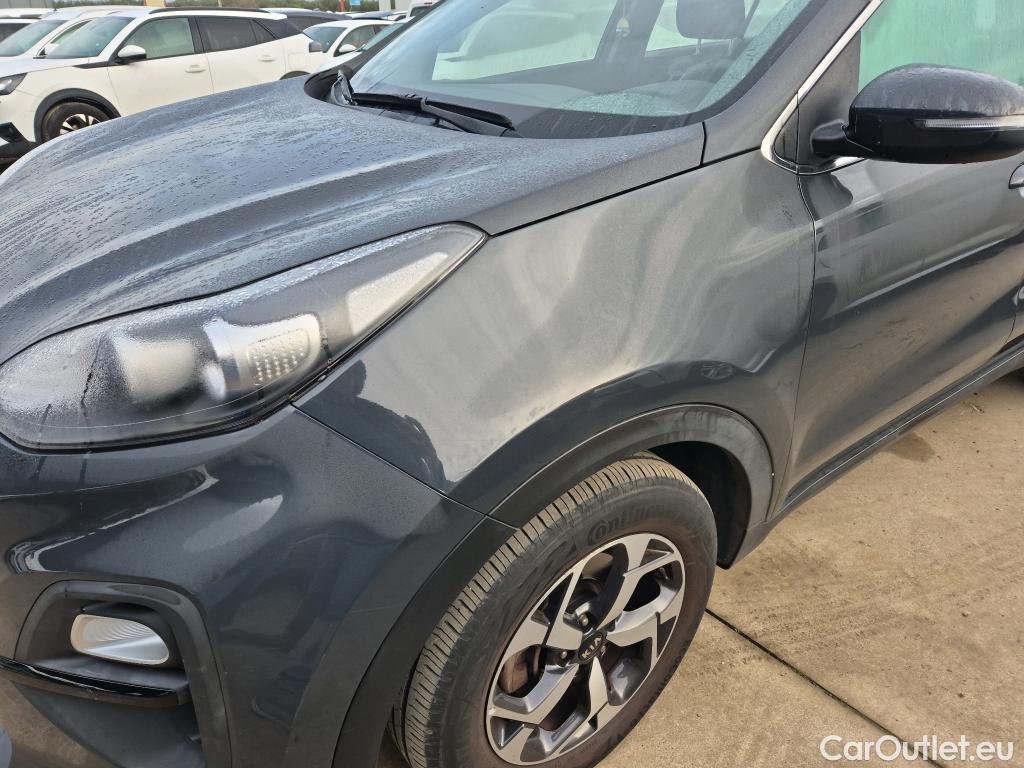  KIA  Sportage KIA  / 2018 / 5P / todoterreno 1.6 MHEV Business 100kW (136CV) 4x2 #33