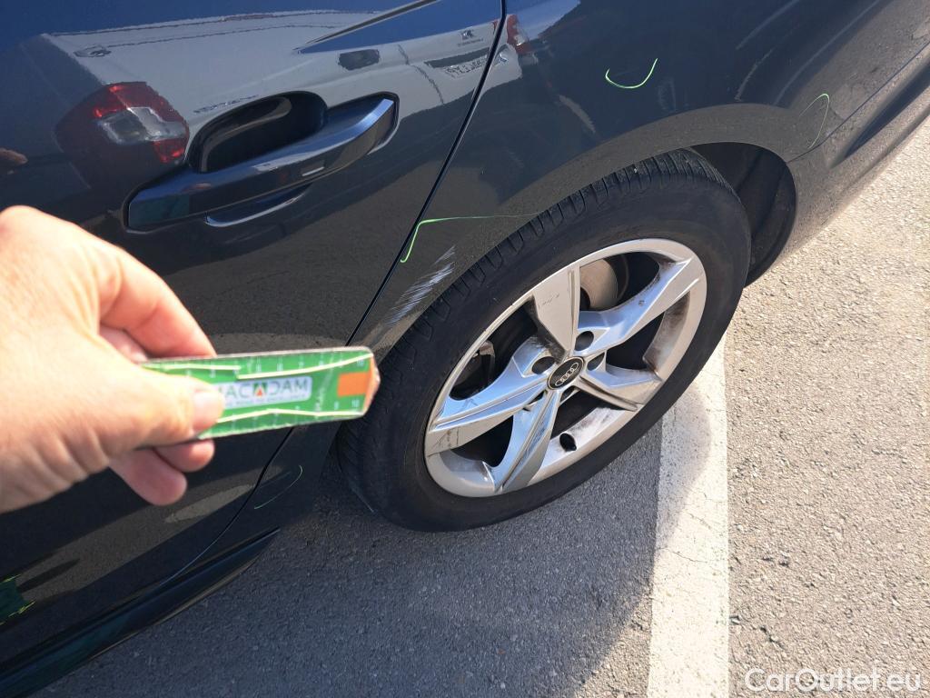  Audi  A4 AUDI  / 2019 / 5P / familiar Avant Advanced 35 TFSI 110kW S tronic #12