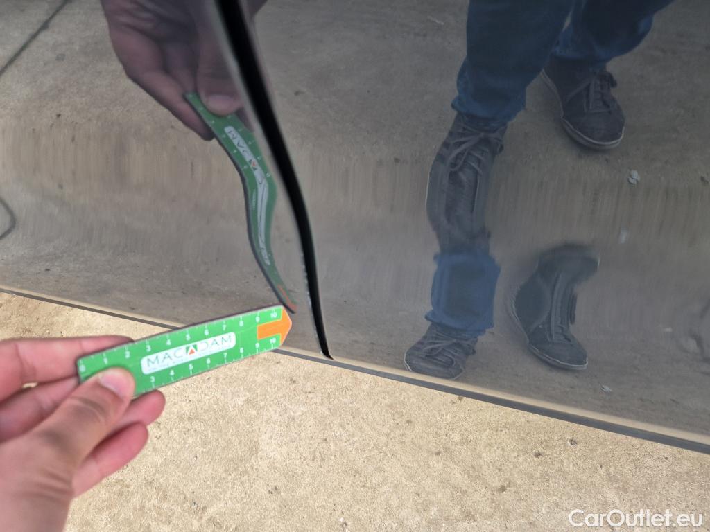  KIA  Sportage KIA  / 2018 / 5P / todoterreno 1.6 MHEV Business 100kW (136CV) 4x2 #14