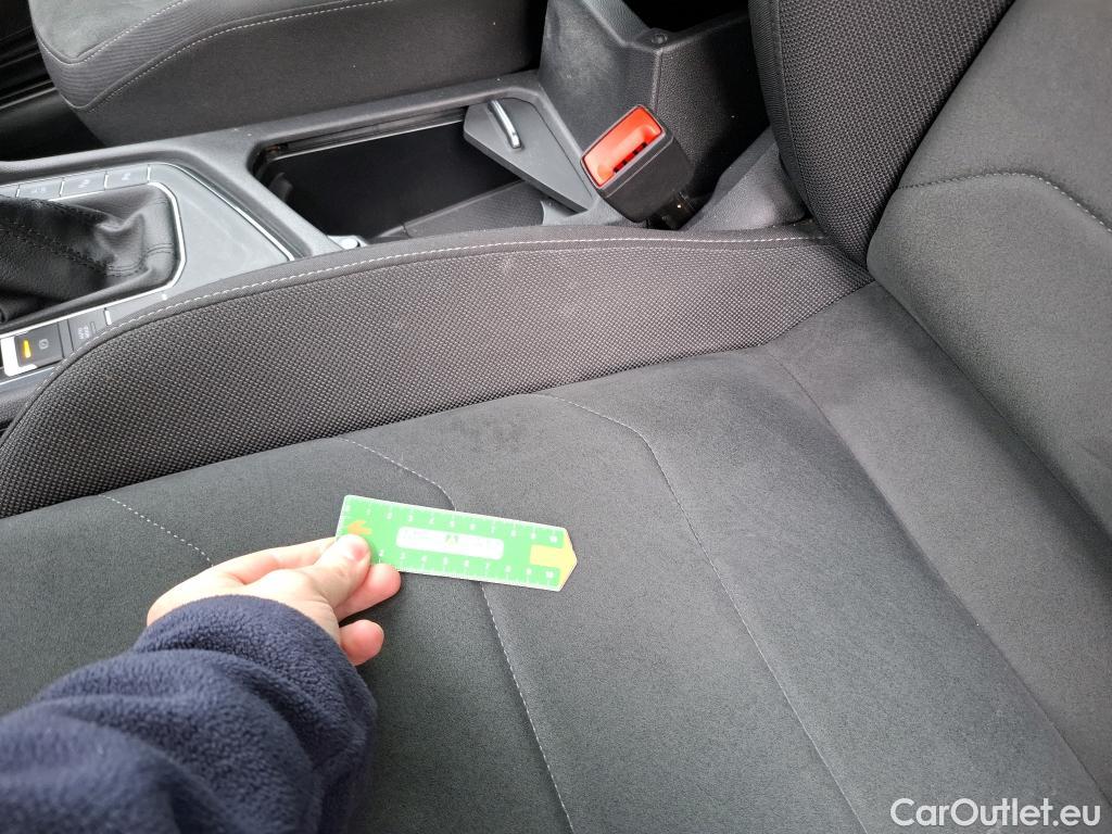  Volkswagen  Tiguan VOLKSWAGEN  / 2020 / 5P / SUV 2.0 TDI 150 DSG7 Elegance #16