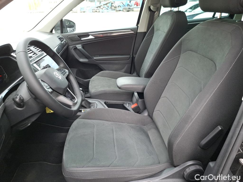  Volkswagen  Tiguan VOLKSWAGEN  / 2020 / 5P / SUV 2.0 TDI 150 DSG7 Elegance #15