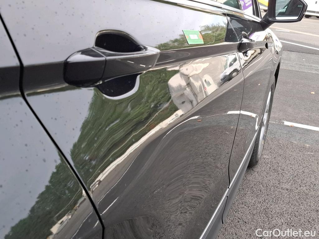  Volkswagen  Tiguan VOLKSWAGEN  / 2020 / 5P / SUV 2.0 TDI 150 DSG7 Elegance #6