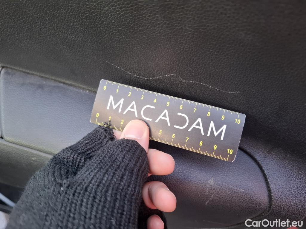  Opel  Combo OPEL  / 2018 / 4P / Fourgonnette 1.5 diesel 100chL1H1/stand CARGO PACK C #30