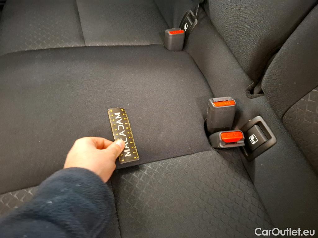  Nissan  Juke NISSAN  / 2019 / 5P / Crossover DIG-T 114 BVM6 Acenta #30