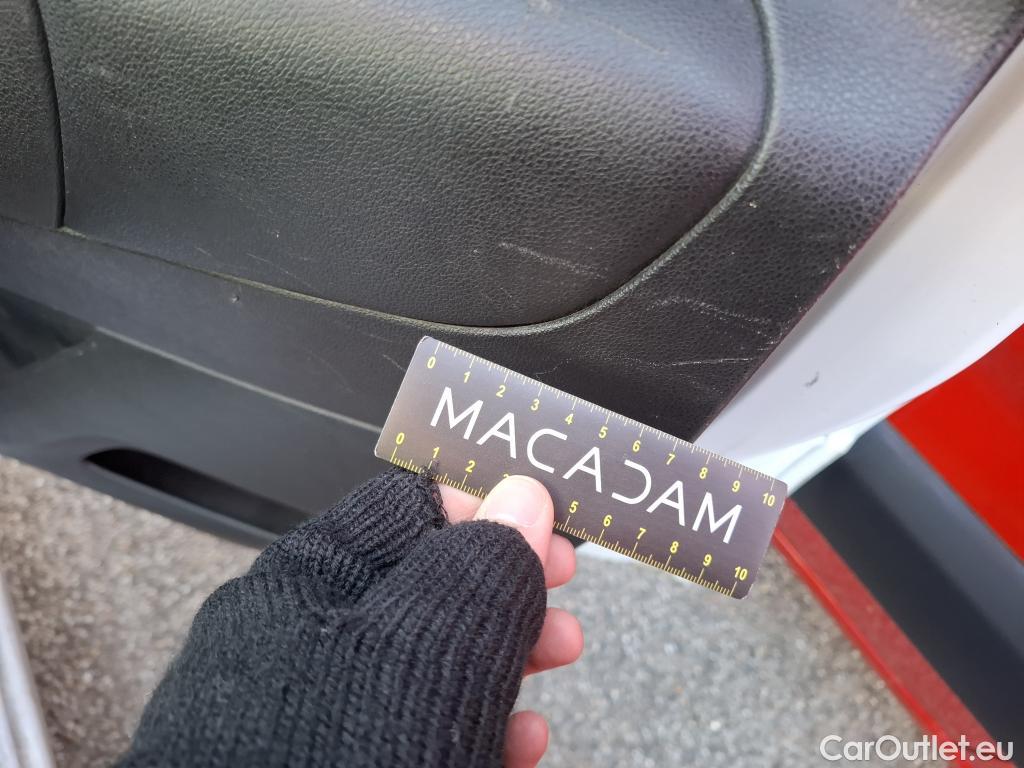  Opel  Combo OPEL  / 2018 / 4P / Fourgonnette 1.5 diesel 100chL1H1/stand CARGO PACK C #31