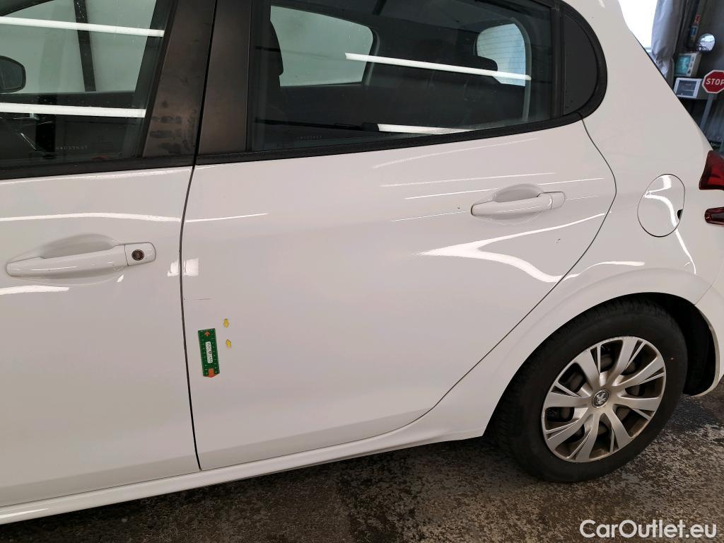  Peugeot  208  Active 1.6 HDi 75CV BVM5 E6 #26