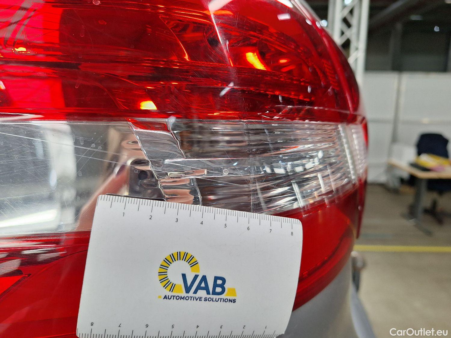  Peugeot  308 Peugeot,  SW FL'17, Peugeot  SW 1.5 BlueHDi 130 S&S EAT8 Allure 5d #20