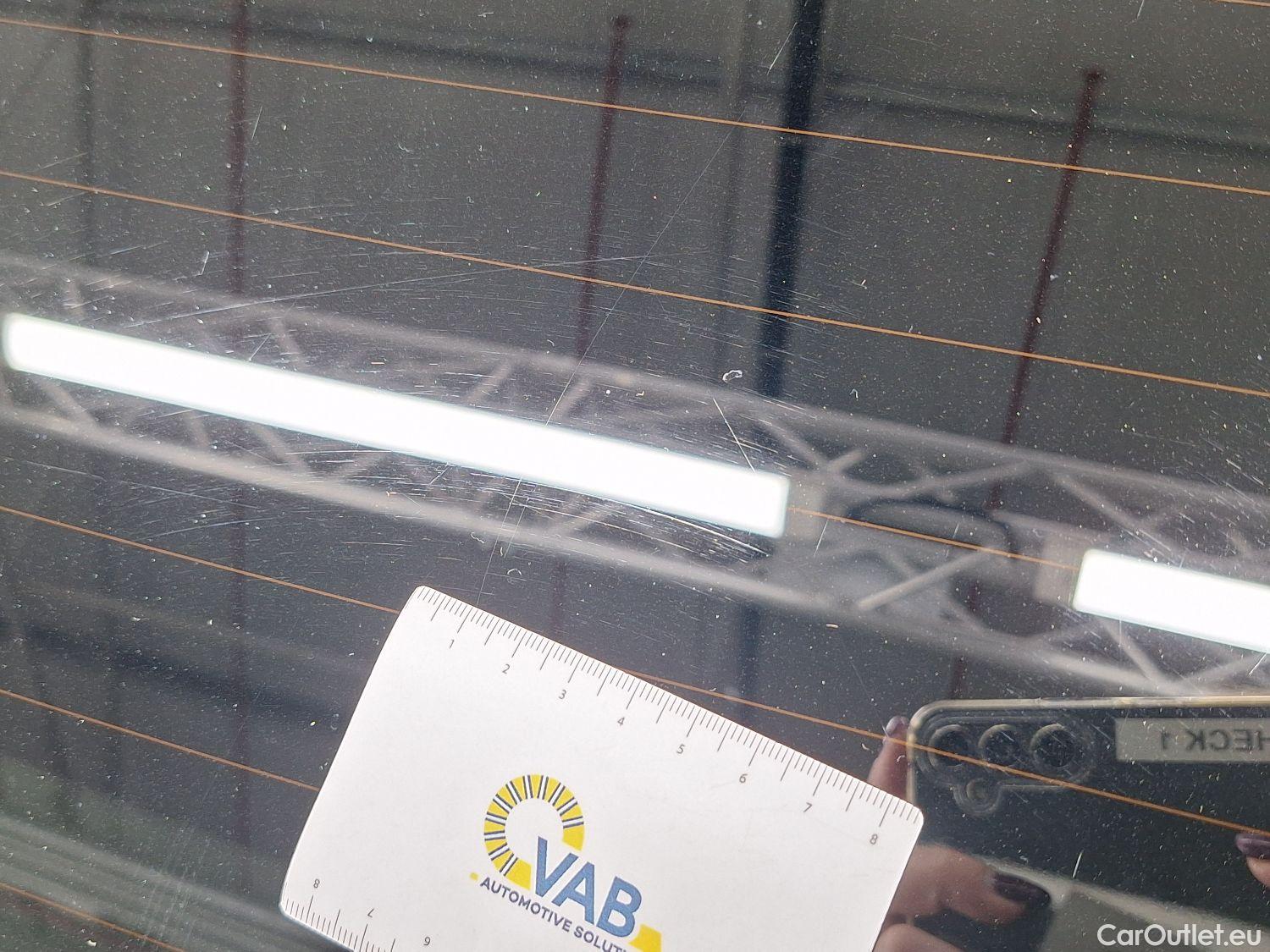  Peugeot  308 Peugeot,  SW FL'17, Peugeot  SW 1.5 BlueHDi 130 S&S EAT8 Allure 5d #51