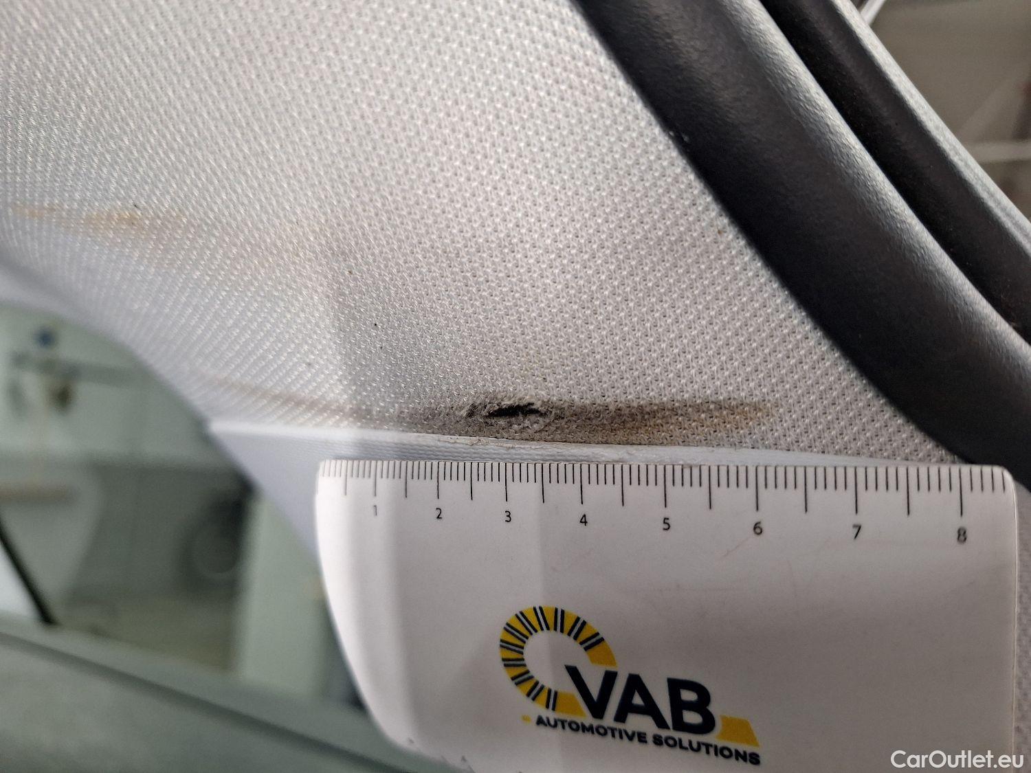  Peugeot  308 Peugeot,  SW FL'17, Peugeot  SW 1.5 BlueHDi 130 S&S EAT8 Allure 5d #46