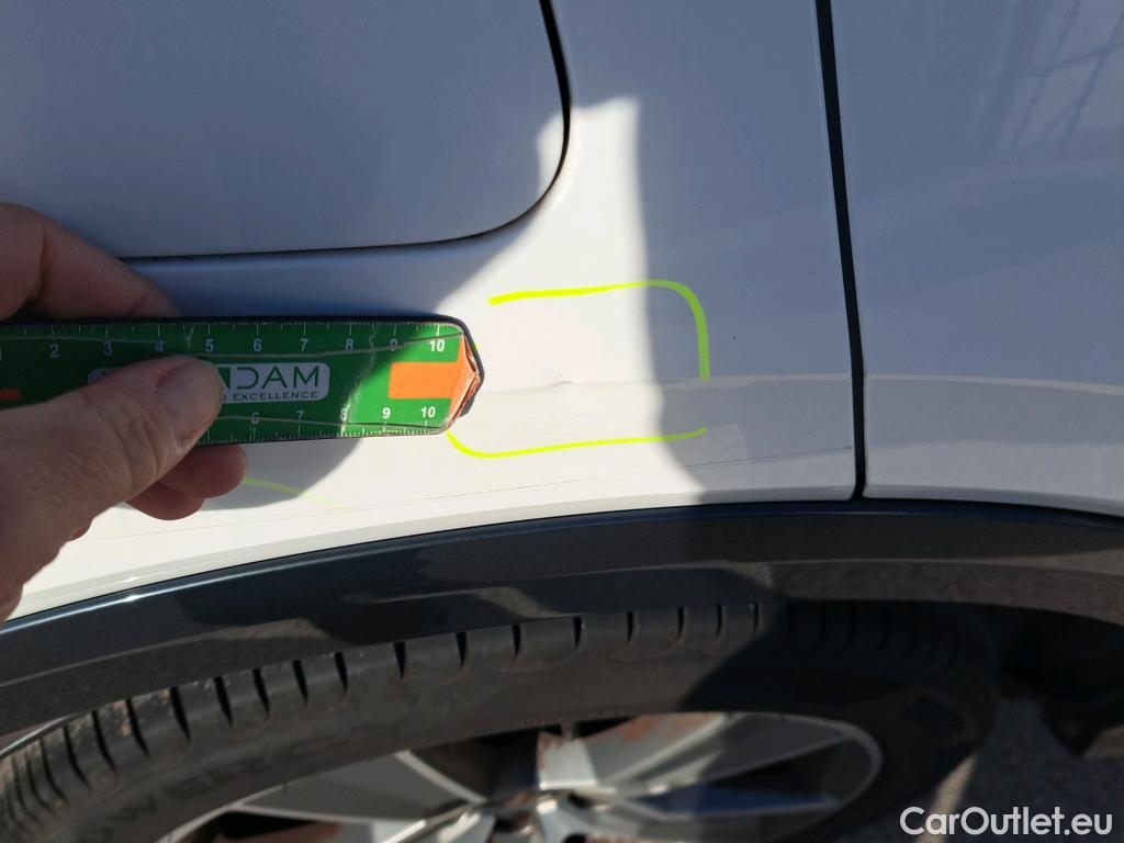  Audi  Q2 AUDI  / 2016 / 5P / todoterreno Design 35 TFSI 110kW (150CV) S tronic #4