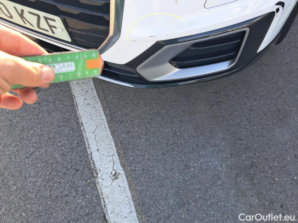  Audi  Q2 AUDI  / 2016 / 5P / todoterreno Design 35 TFSI 110kW (150CV) S tronic #37