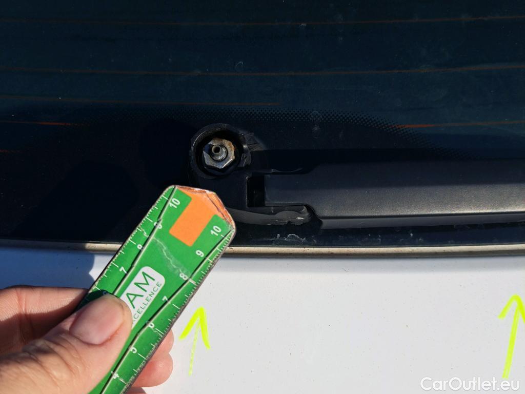  Audi  Q2 AUDI  / 2016 / 5P / todoterreno Design 35 TFSI 110kW (150CV) S tronic #36