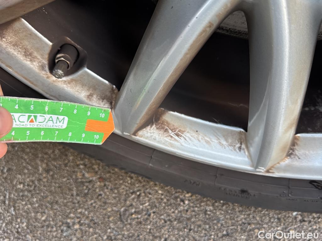  Bmw  X1 BMW  / 2019 / 5P / todoterreno sDrive16d Business #22