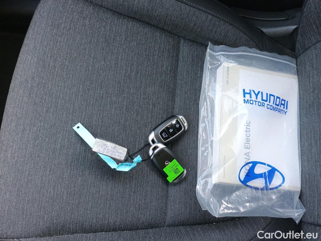  Hyundai  Konna HYUNDAI Kona / 2017 / 5P / todoterreno EV 100kW Klass 305km #8