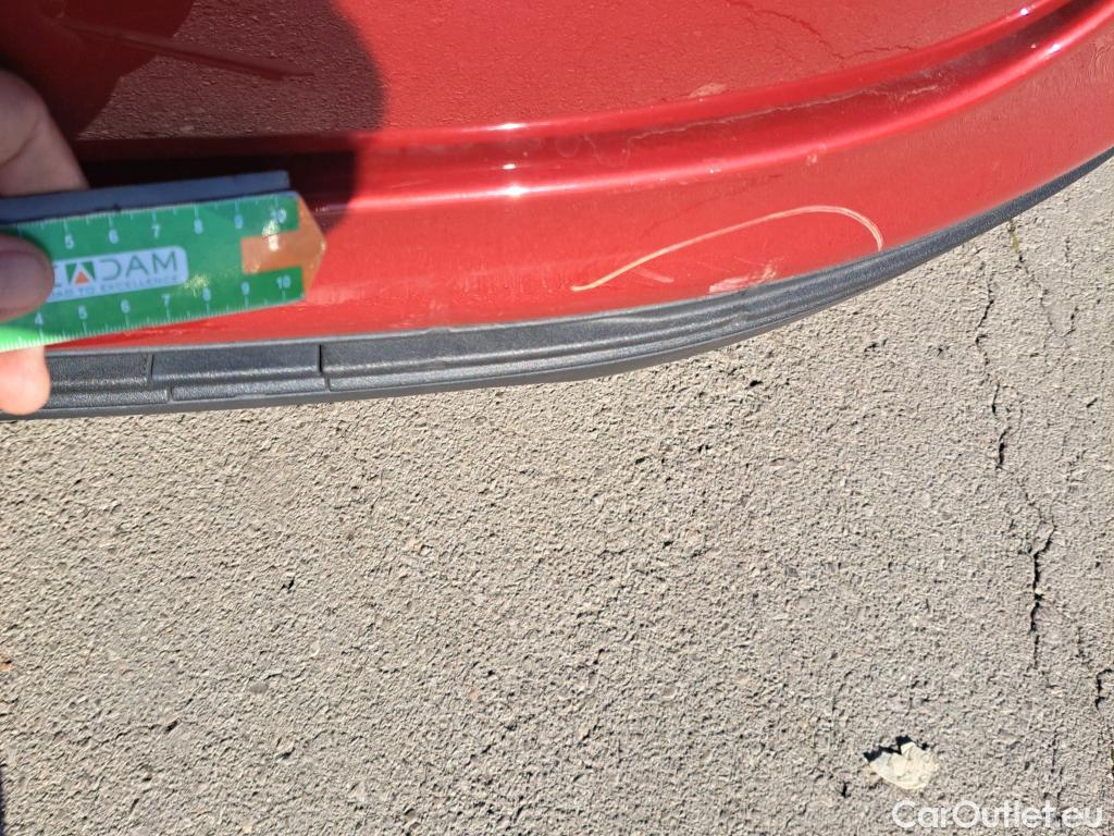  Ford  Mondeo FORD  / 2014 / 5P / familiar 2.0 TDCi 110kW Trend Powershift SB #23