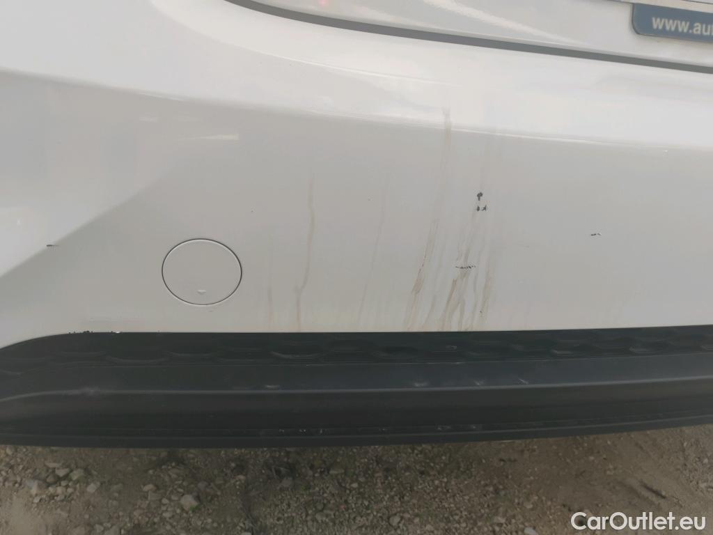  KIA  Cee'd KIA Ceed / 2018 / 5P / berlina con portón 1.0 T-GDi 88kW (120CV) Concept #31