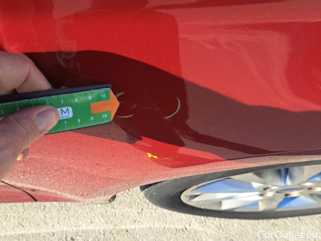  Ford  Mondeo FORD  / 2014 / 5P / familiar 2.0 TDCi 110kW Trend Powershift SB #33