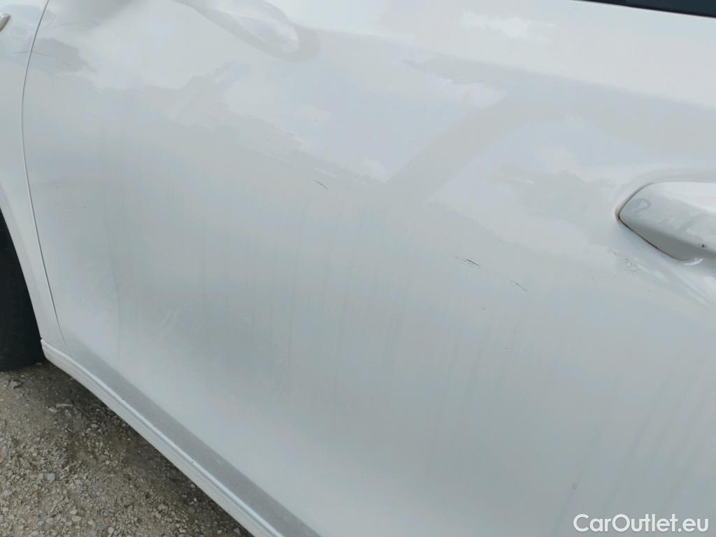  KIA  Cee'd KIA Ceed / 2018 / 5P / berlina con portón 1.0 T-GDi 88kW (120CV) Concept #3