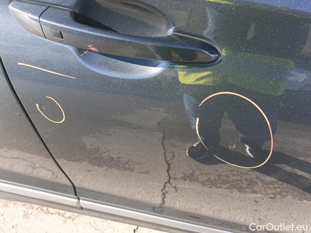  Hyundai  Konna HYUNDAI Kona / 2017 / 5P / todoterreno EV 100kW Klass 305km #6