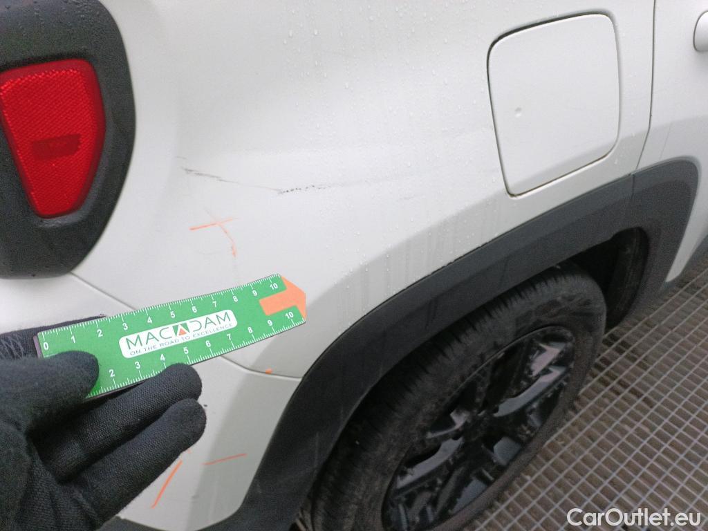  Jeep  Patriot JEEP Renegade / 2014 / 5P / todoterreno 2.0 Mjet 103kW (140CV) Night Eagle 4x4(SP) #17