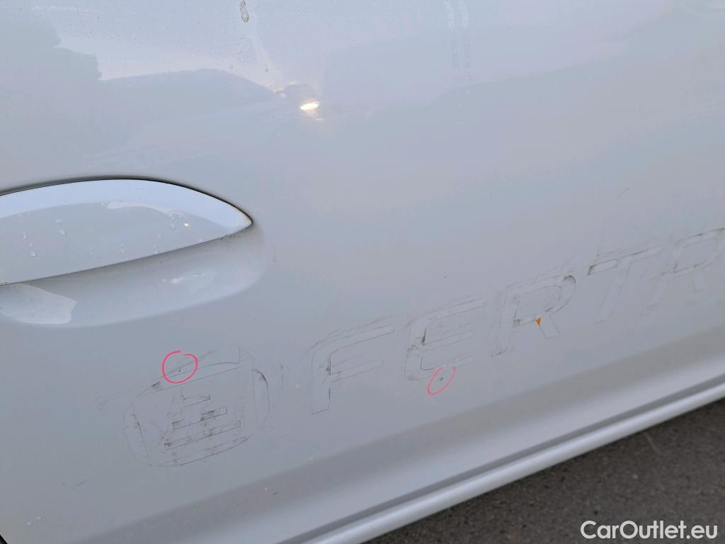  Dacia  Sandero DACIA  / 2016 / 5P / berlina con portón Comfort Blue dCi 70kW (95CV) #40