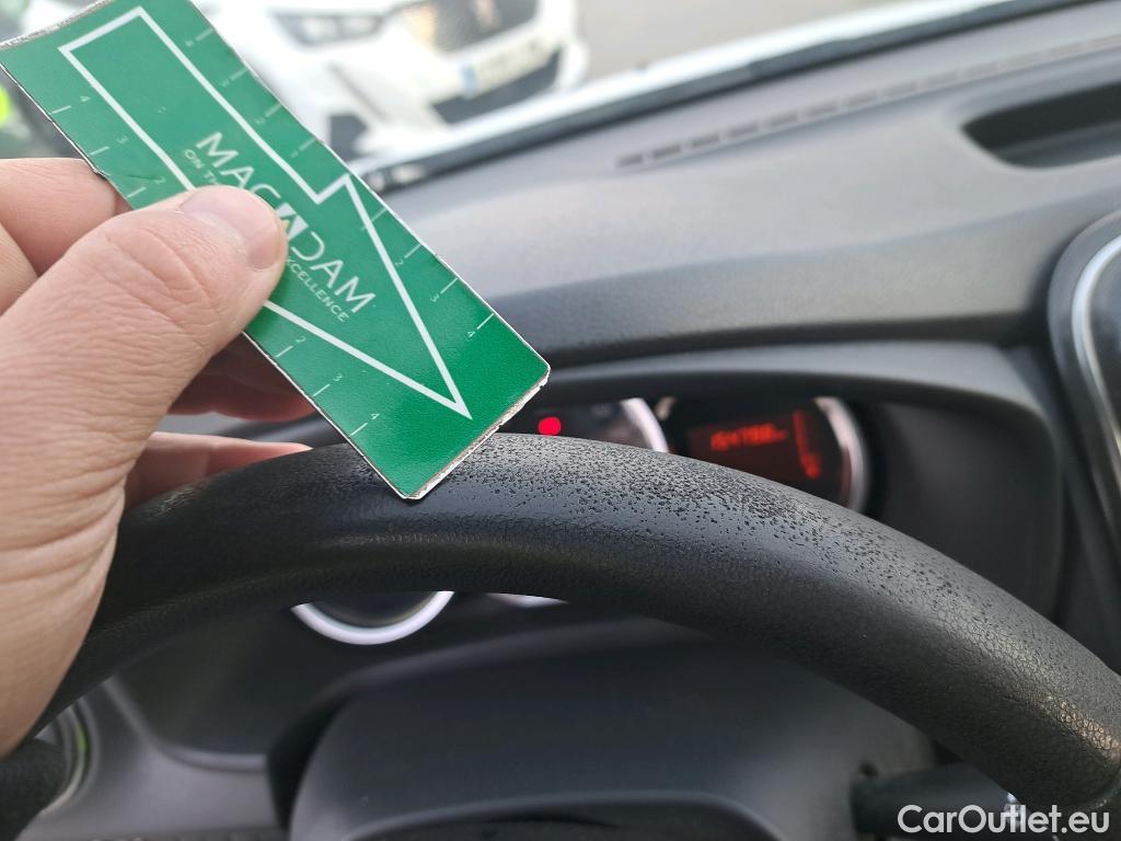  Dacia  Sandero DACIA  / 2016 / 5P / berlina con portón Comfort Blue dCi 70kW (95CV) #23