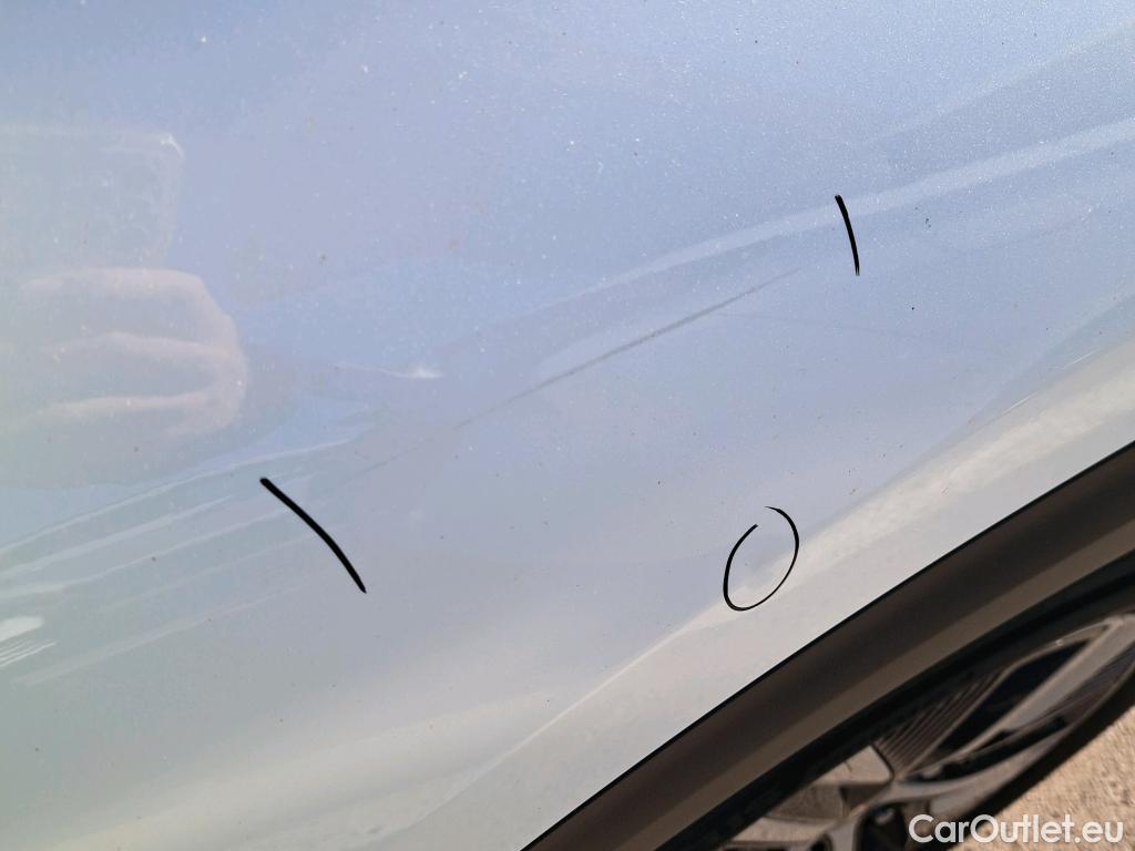  KIA  Niro KIA  / 2019 / 5P / crossover 1.6 GDi HEV 104kW (141CV) Drive #16