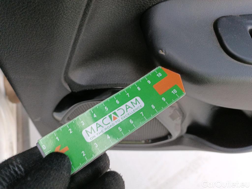  Jeep  Patriot JEEP Renegade / 2014 / 5P / todoterreno 2.0 Mjet 103kW (140CV) Night Eagle 4x4(SP) #12