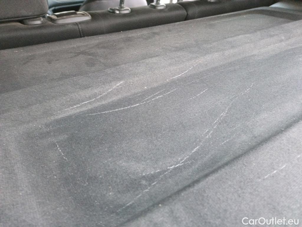  Jeep  Patriot JEEP Renegade / 2014 / 5P / todoterreno 2.0 Mjet 103kW (140CV) Night Eagle 4x4(SP) #10