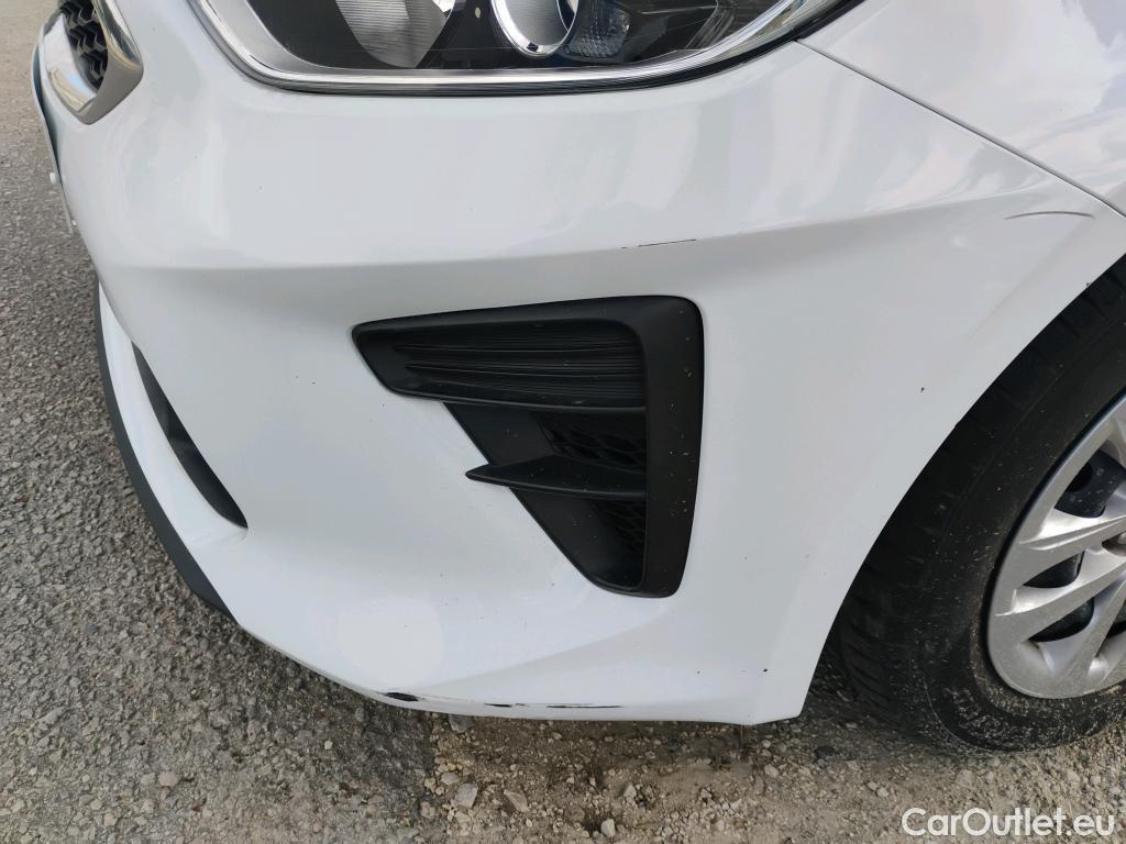  KIA  Cee'd KIA Ceed / 2018 / 5P / berlina con portón 1.0 T-GDi 88kW (120CV) Concept #22