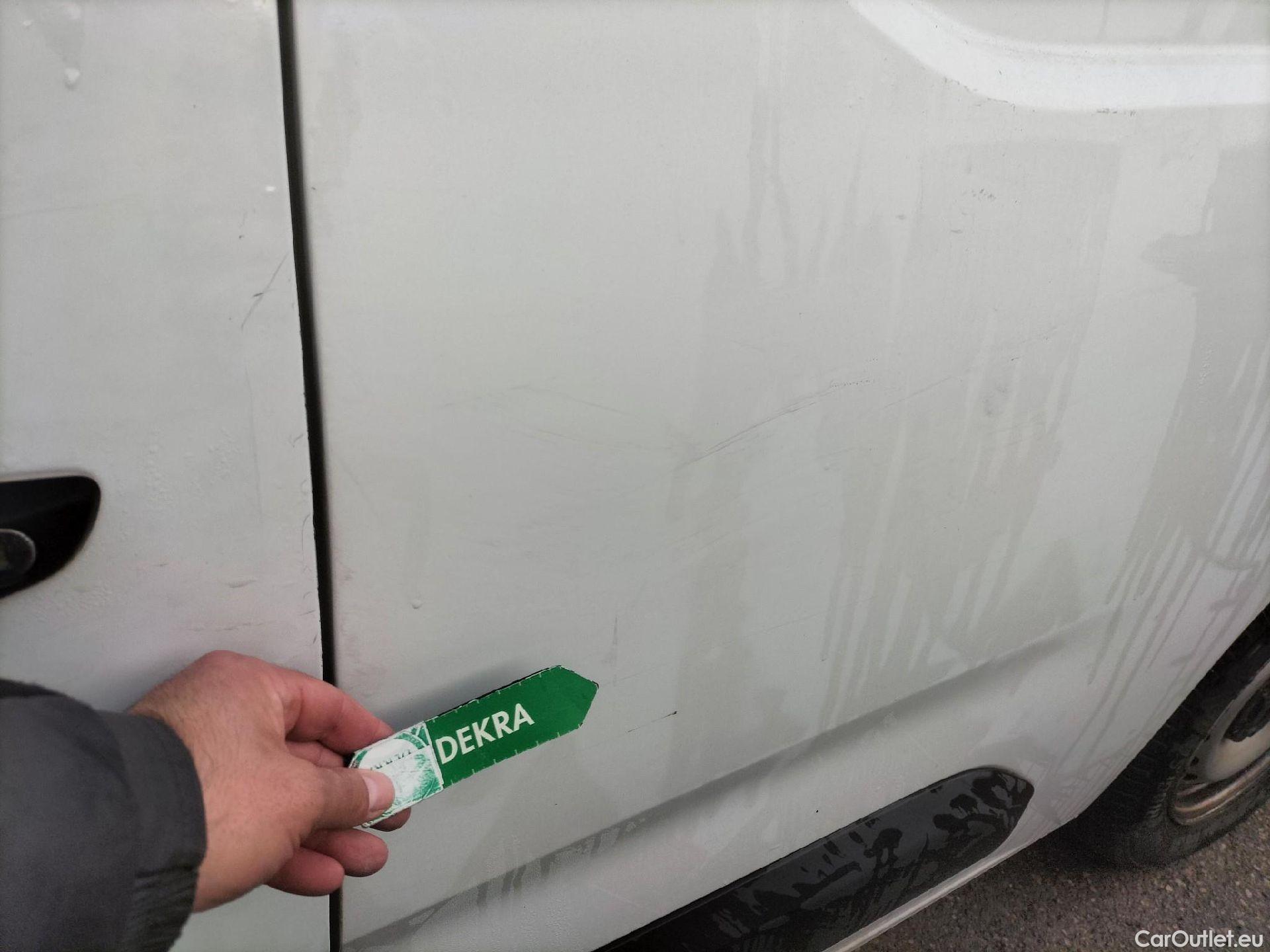  Citroen  Berlingo CITROEN  / 2018 / 3P / furgón derivado de turismo Talla M BlueHDi 55kW CONTROL #26