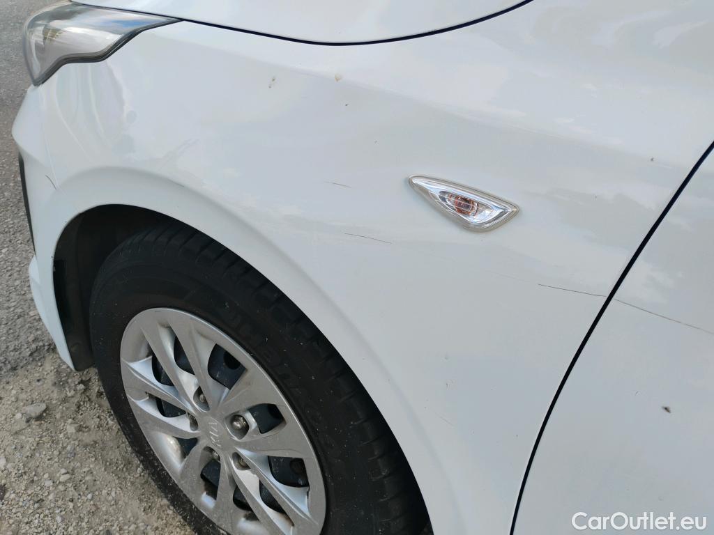  KIA  Cee'd KIA Ceed / 2018 / 5P / berlina con portón 1.0 T-GDi 88kW (120CV) Concept #17