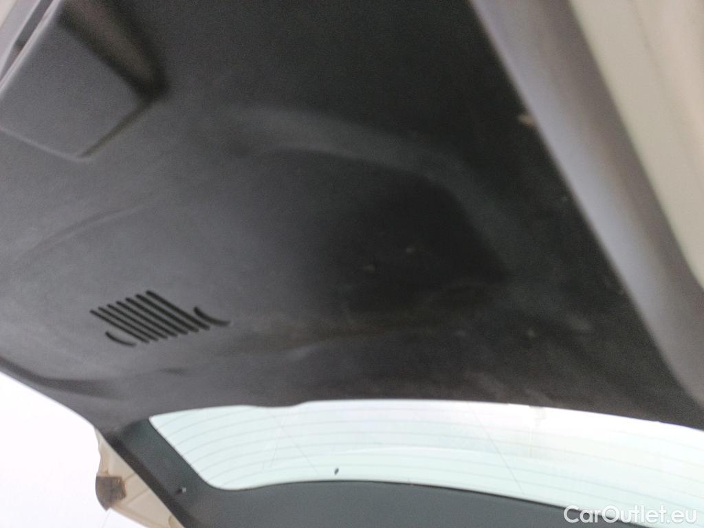  Jeep  Patriot JEEP Renegade / 2014 / 5P / todoterreno 2.0 Mjet 103kW (140CV) Night Eagle 4x4(SP) #13