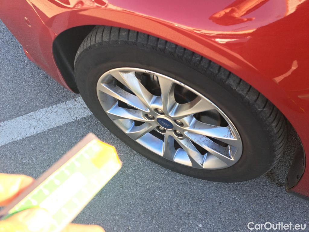  Ford  Mondeo FORD  / 2014 / 5P / familiar 2.0 TDCi 110kW Trend Powershift SB #13