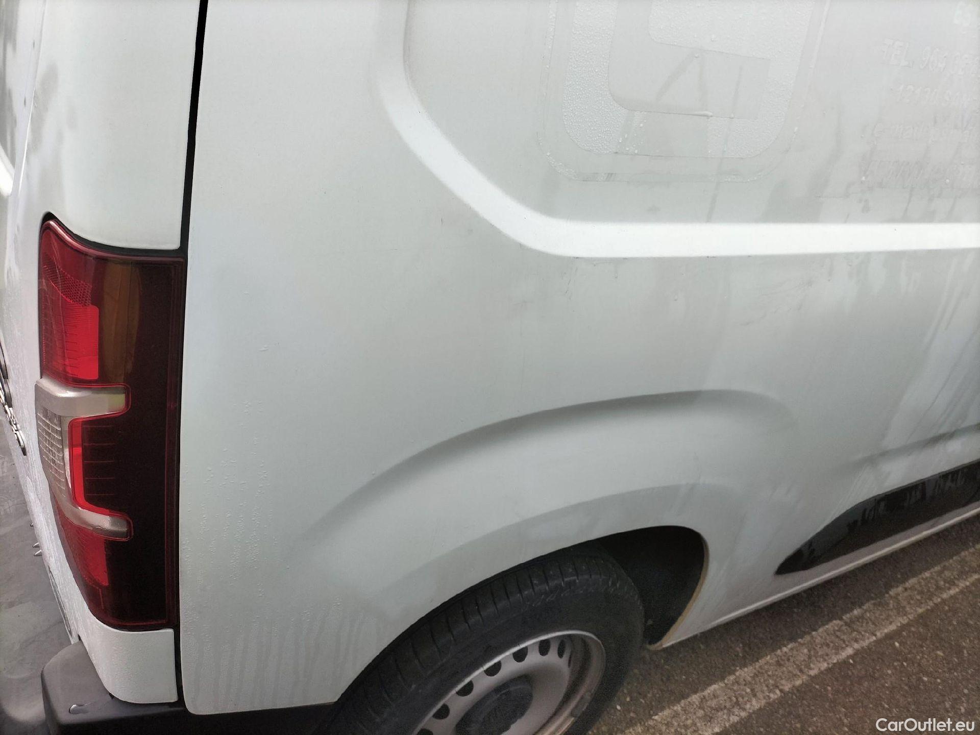  Citroen  Berlingo CITROEN  / 2018 / 3P / furgón derivado de turismo Talla M BlueHDi 55kW CONTROL #43