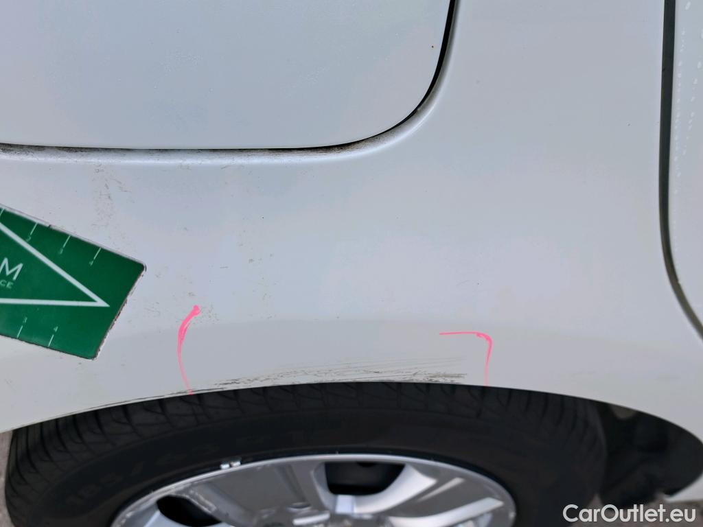  Dacia  Sandero DACIA  / 2016 / 5P / berlina con portón Comfort Blue dCi 70kW (95CV) #12