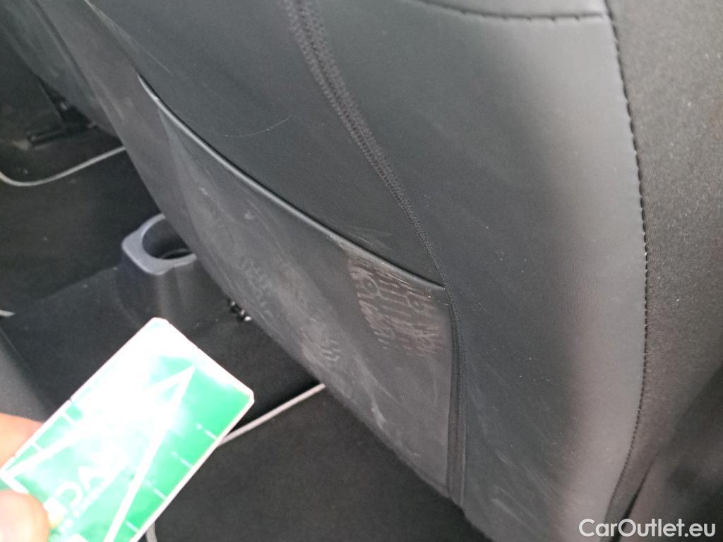  Dacia  Sandero DACIA  / 2016 / 5P / berlina con portón Comfort Blue dCi 70kW (95CV) #39