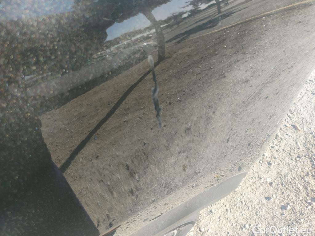  KIA  Niro KIA e- / 2016 / 5P / crossover e- 150kW (204CV) Drive (Long Range) #6