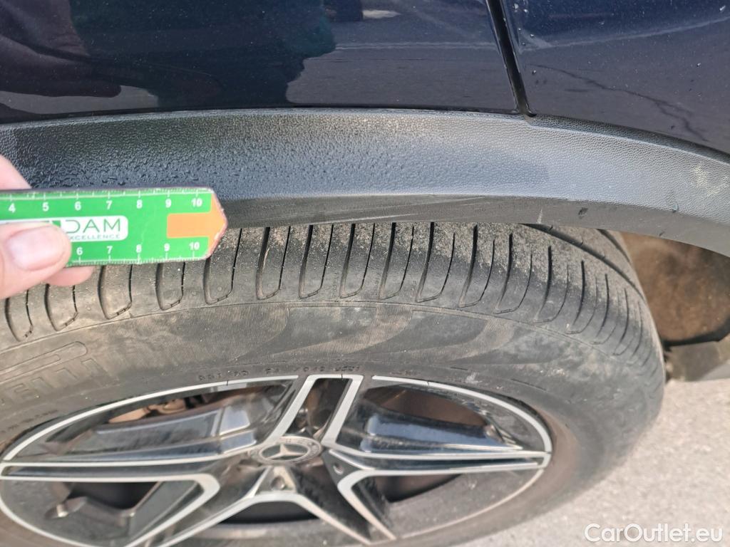  Mercedes  G-Klasee MERCEDES-BENZ GLC Coupé / 2019 / 5P / coupé GLC 300 de 4MATIC #32